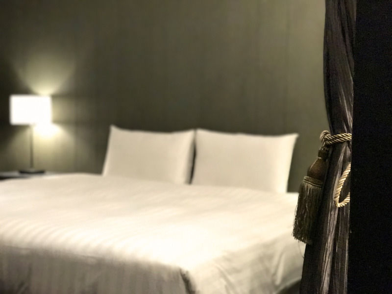 Finders Hotel-Fu Qian Тайпей Екстериор снимка
