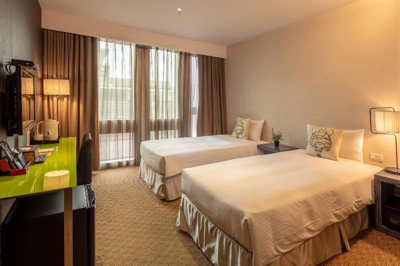 Finders Hotel-Fu Qian Тайпей Екстериор снимка